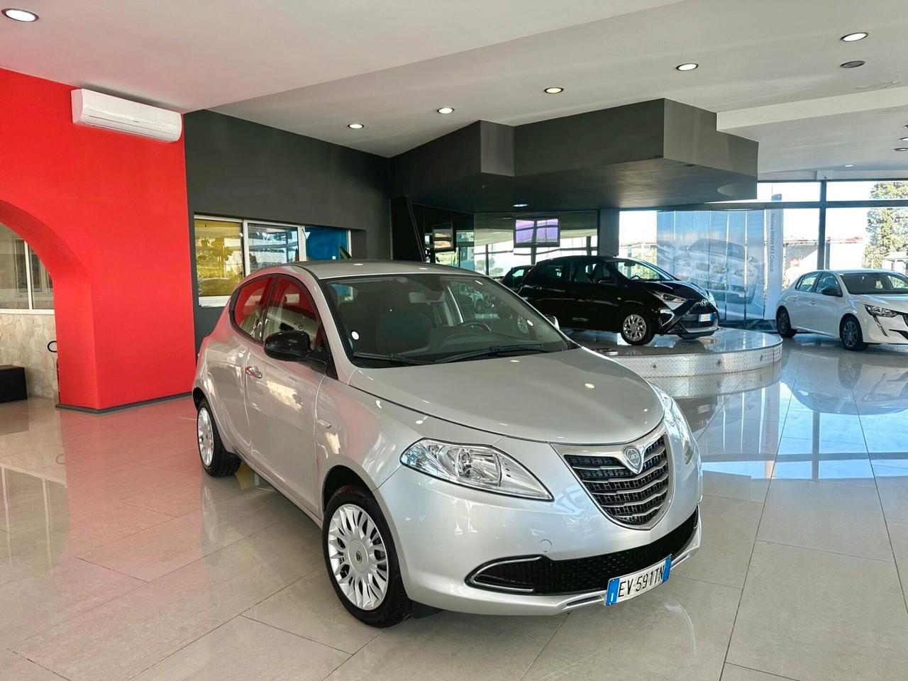 LANCIA YPSILON 1.2 GOLD 69cv