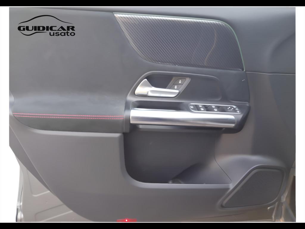 Mercedes-Benz GLA-H247 2020 - GLA 200 d Premium 4matic auto