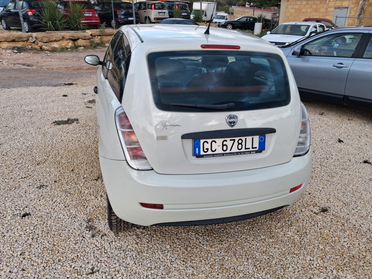 Lancia Ypsilon 1.2 Platino