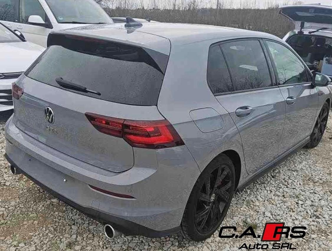 Volkswagen Golf 8 GTI Performance DSG 2.0 TSI 245cv