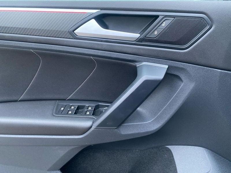 Volkswagen Tiguan 2.0 tdi R-Line 4motion 150cv dsg