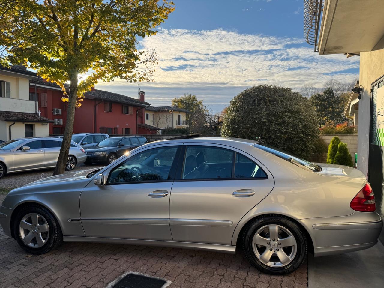 Mercedes-benz E 270 CDI cat Avantgarde