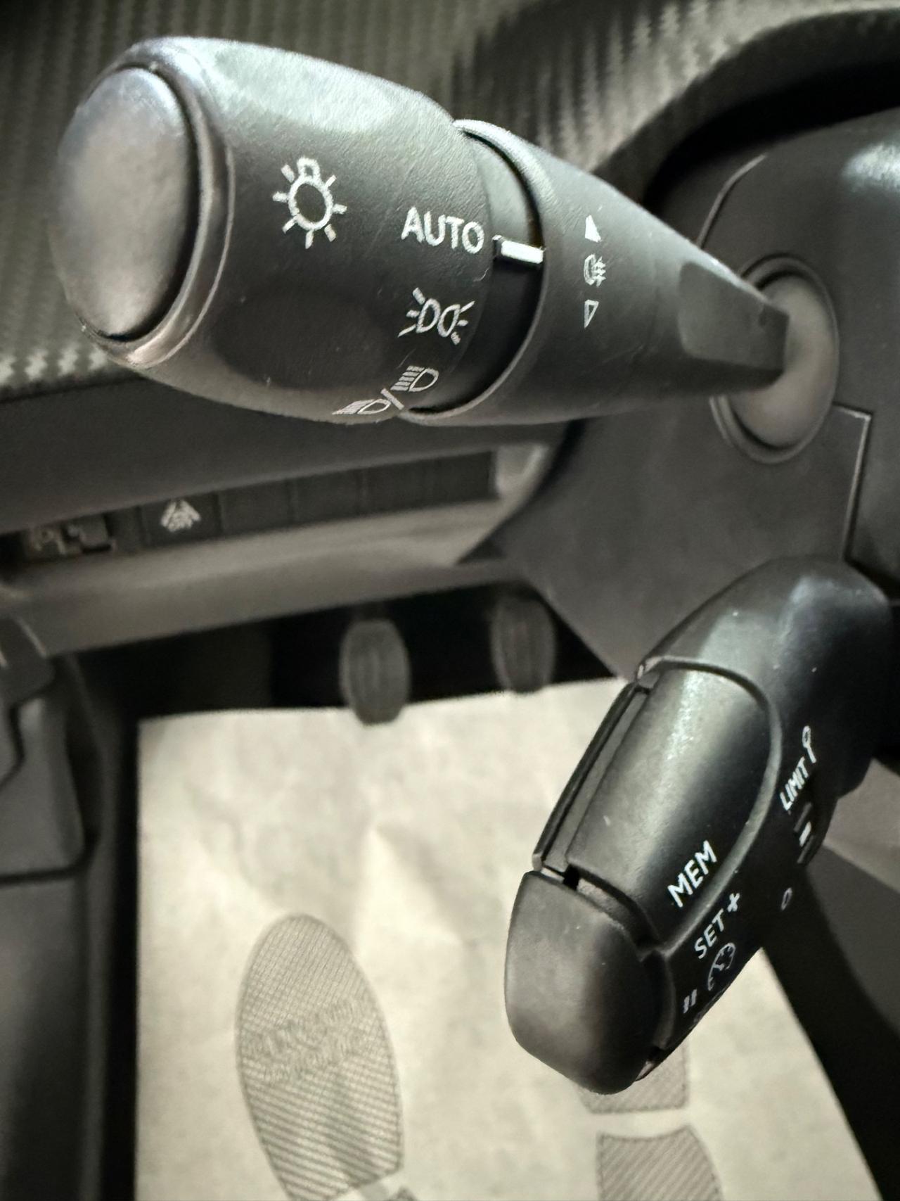 Peugeot 208 PureTech 75 Stop&Start 5 porte Active