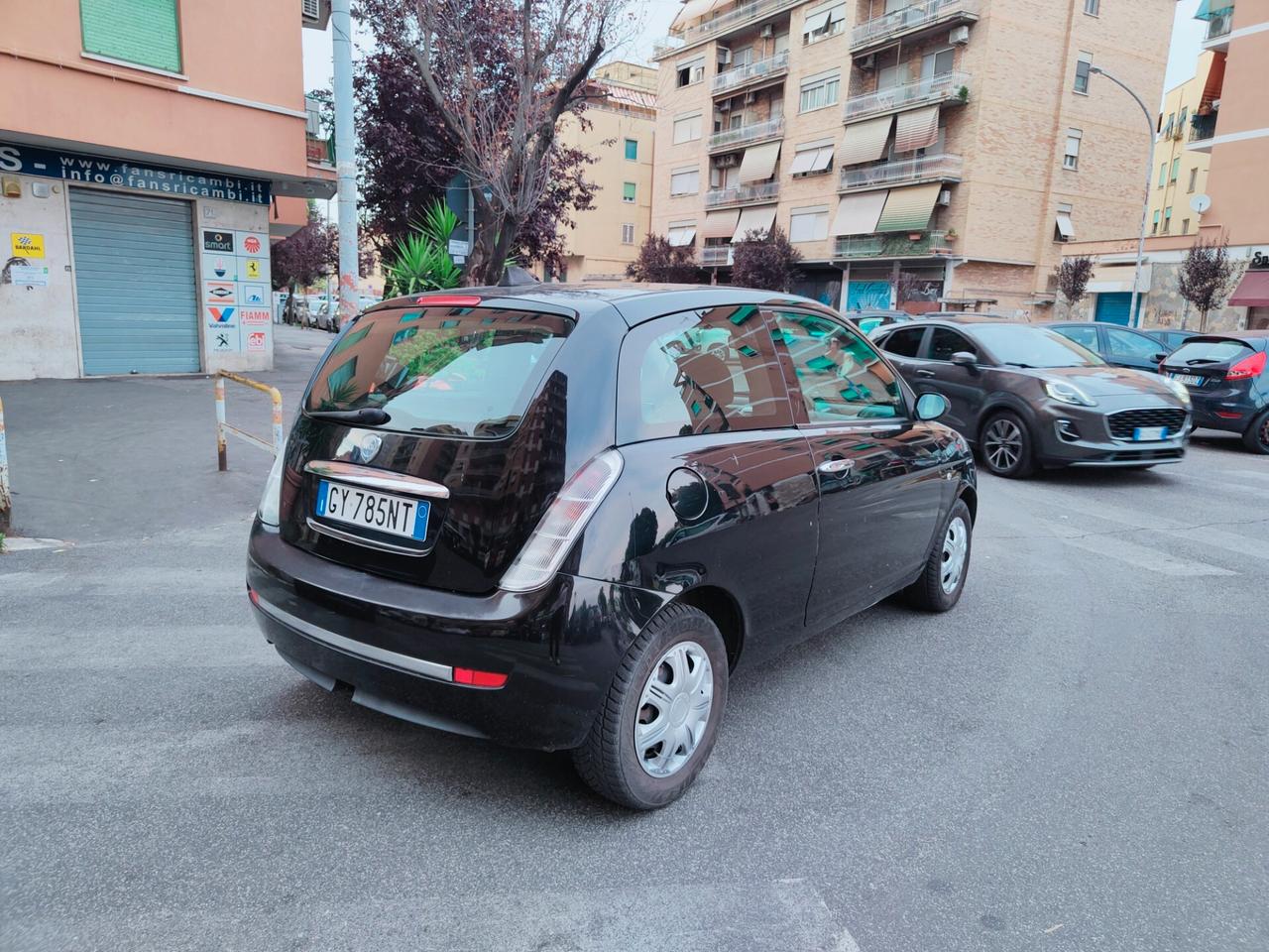Lancia Ypsilon 1.2 Oro Plus
