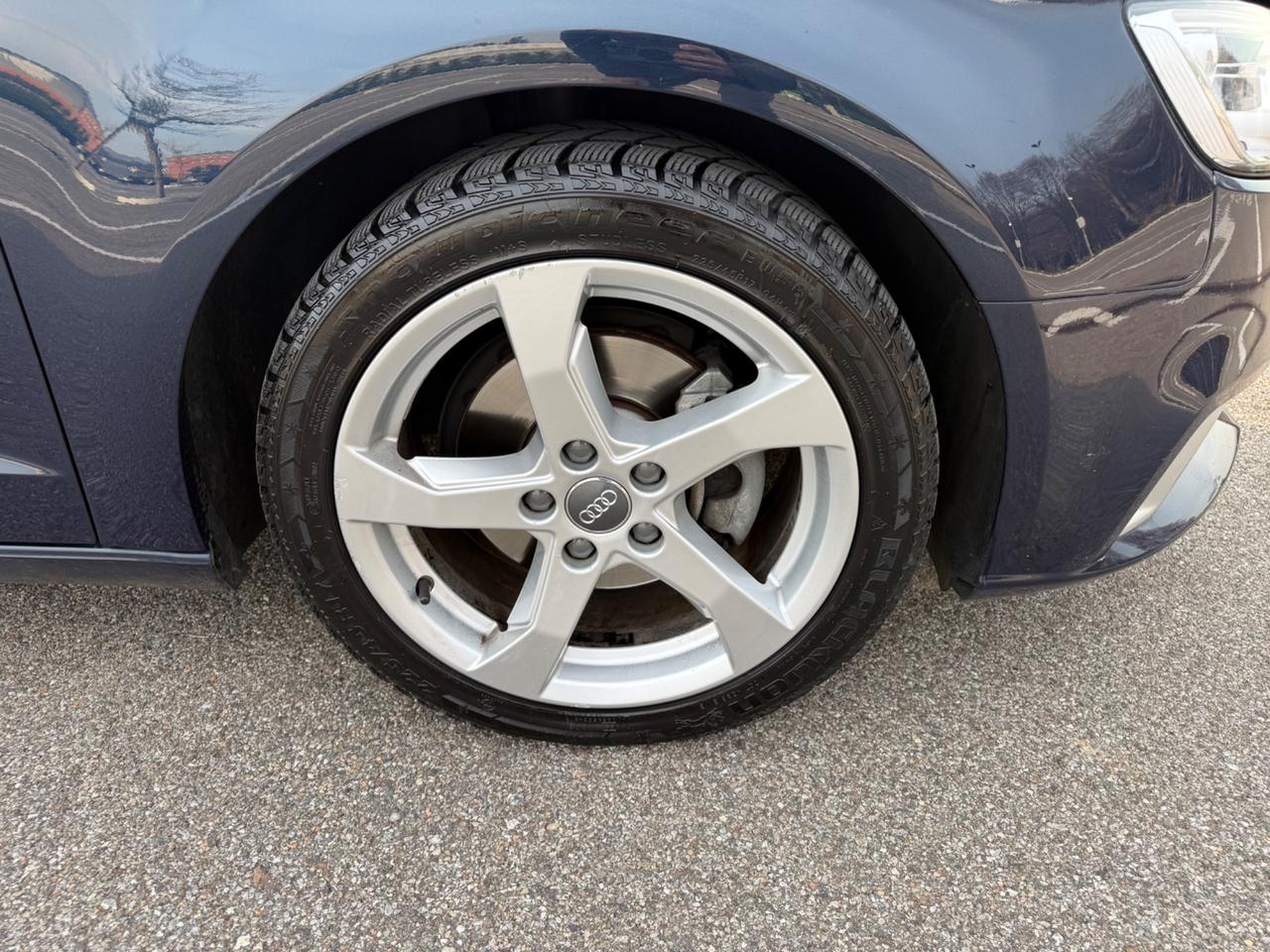 Audi A3 SPB 1.6 TDI S tronic*Navi*Led*Xenon