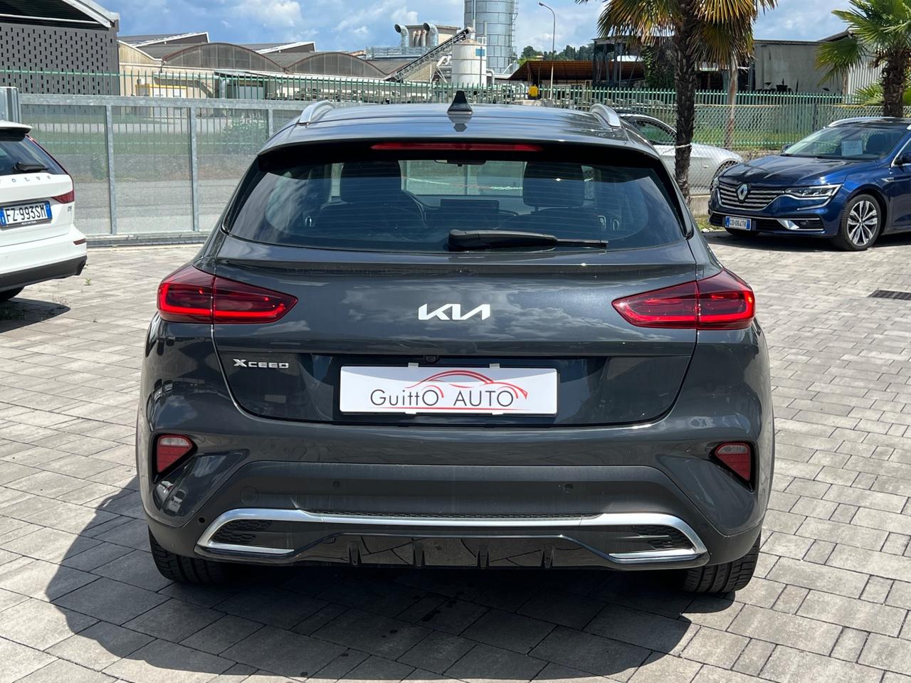 Kia XCeed 1.6 CRDi 136 CV Business GARANZIA EST. 7 ANNI