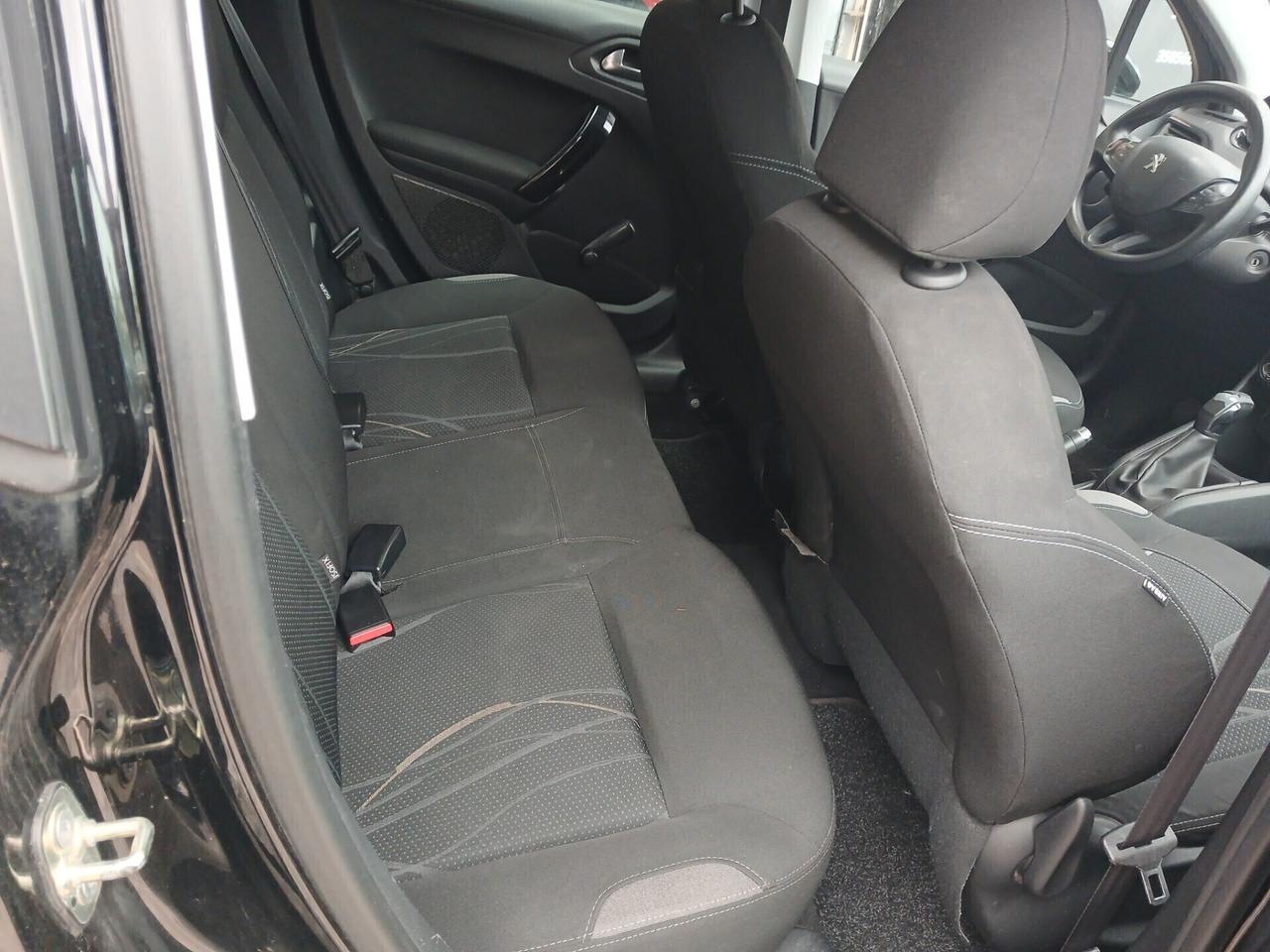 Peugeot 208 1.0 VTi 68 CV 5 porte Access