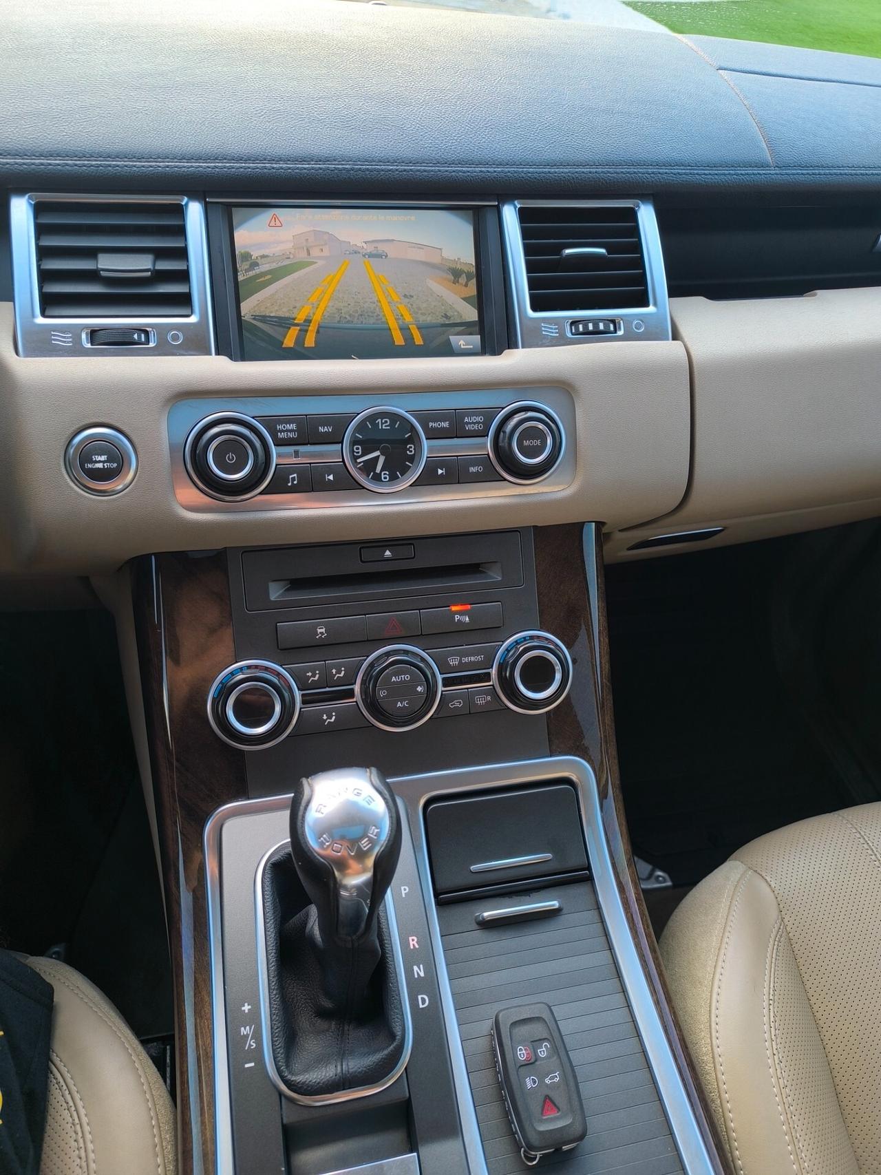 Land Rover Range Sport 3.0 SDV6 HSE perfetta in tutto