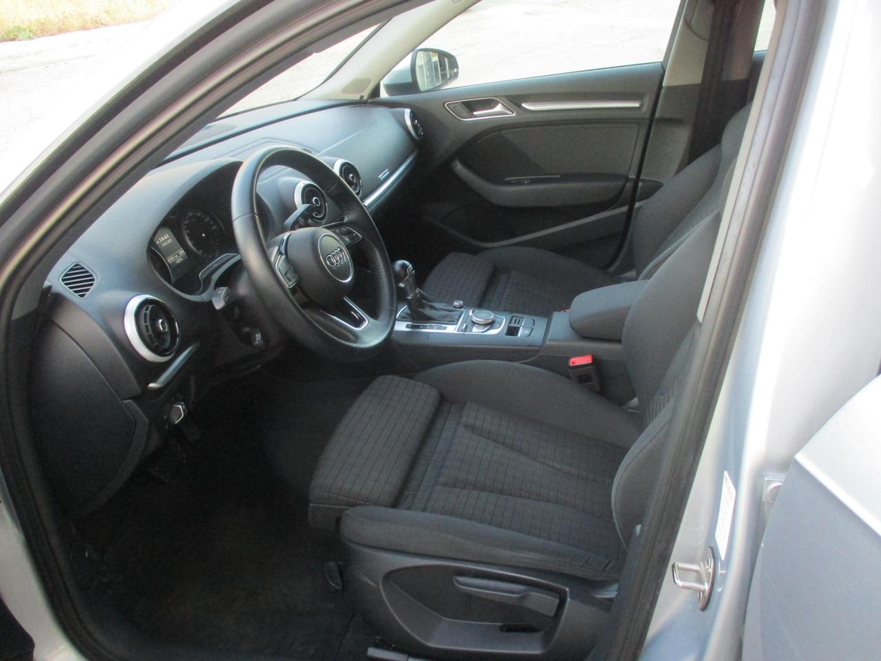 AUDI A3 SPORTBACK 35 2.0 tdi Sport 150cv