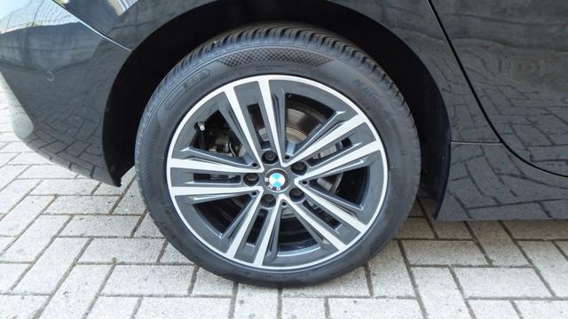 BMW 118 d 5p. Business Advantage