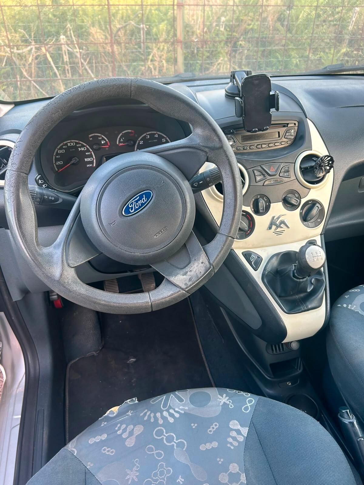 Ford Ka Ka+ 1.3 TDCi 75CV cDPF