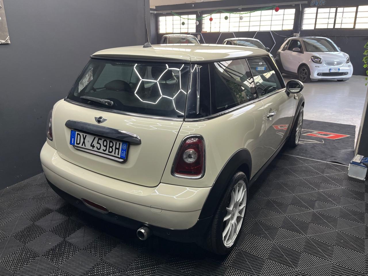 MINI Cooper 1.4 Benzina 95 CV 2009 – Ottimo Stato