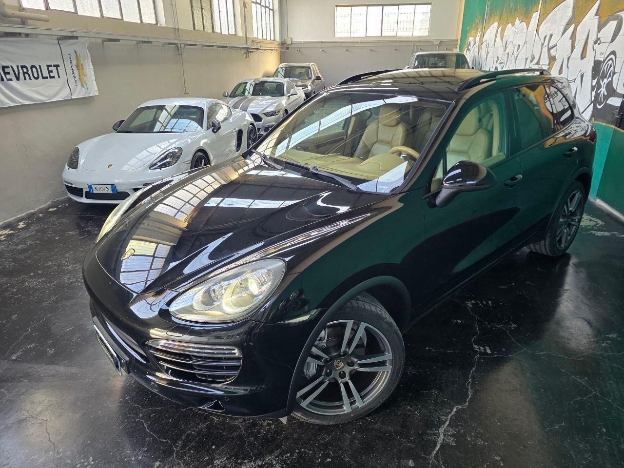 Porsche Cayenne 958 3.0 TDi *TETTO