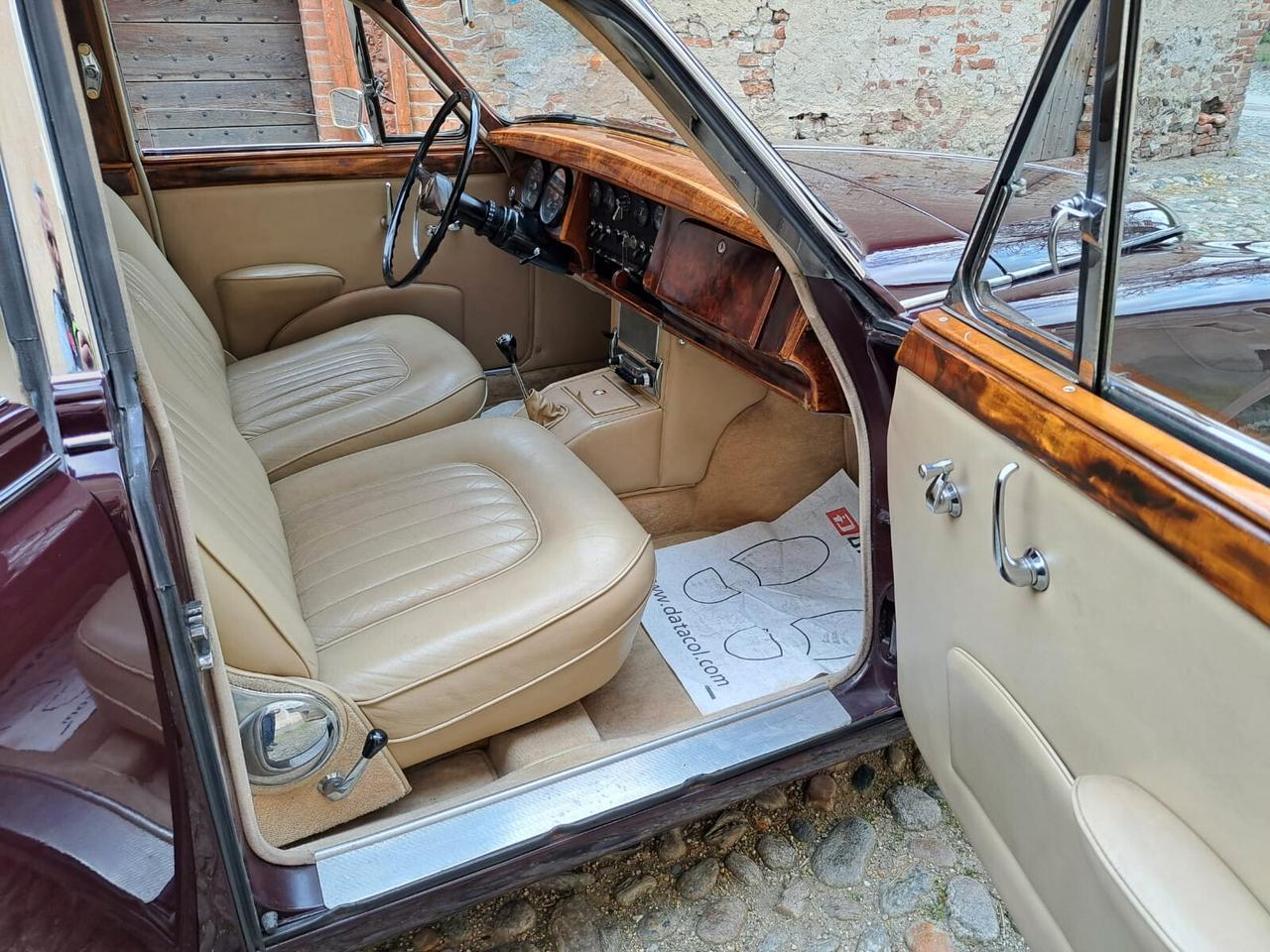 Jaguar MK II MK2 3.8