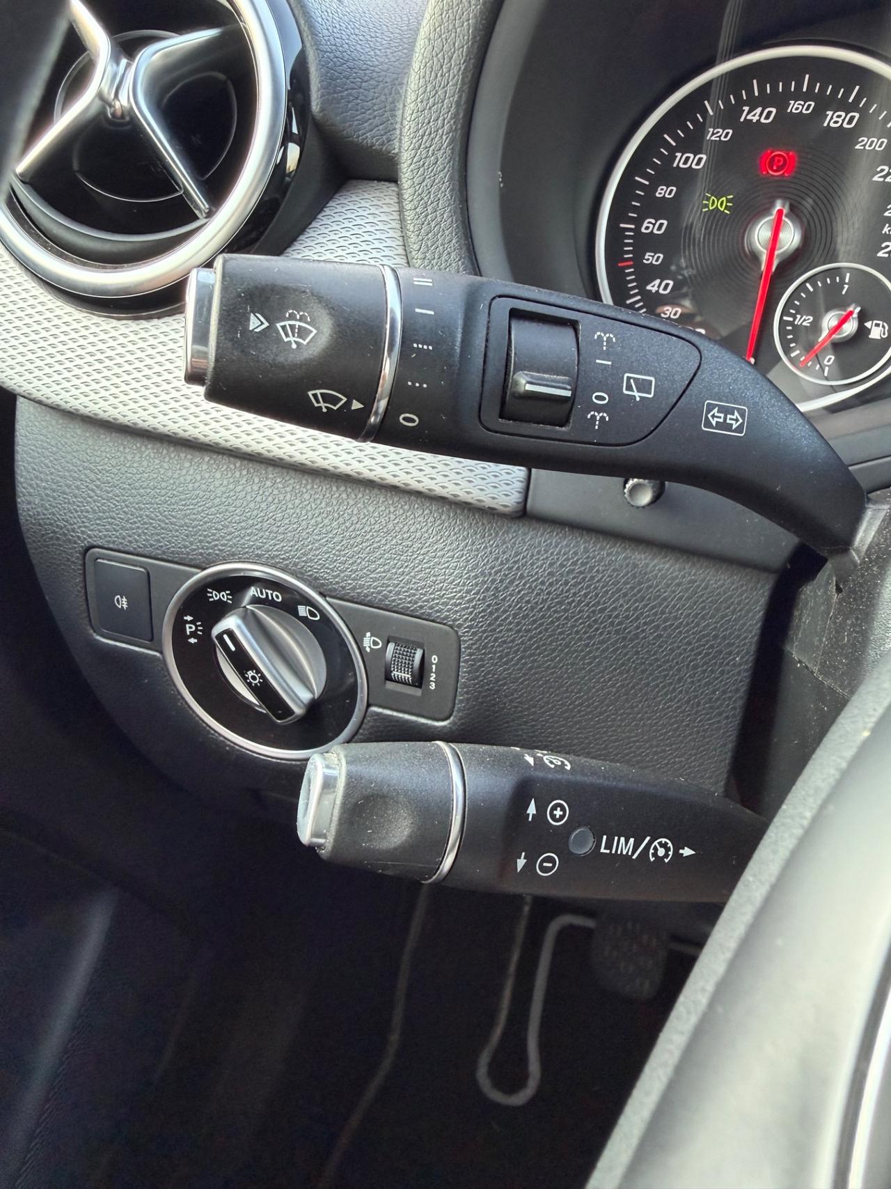 Mercedes-benz B 200 d Automatic 4Matic Premium