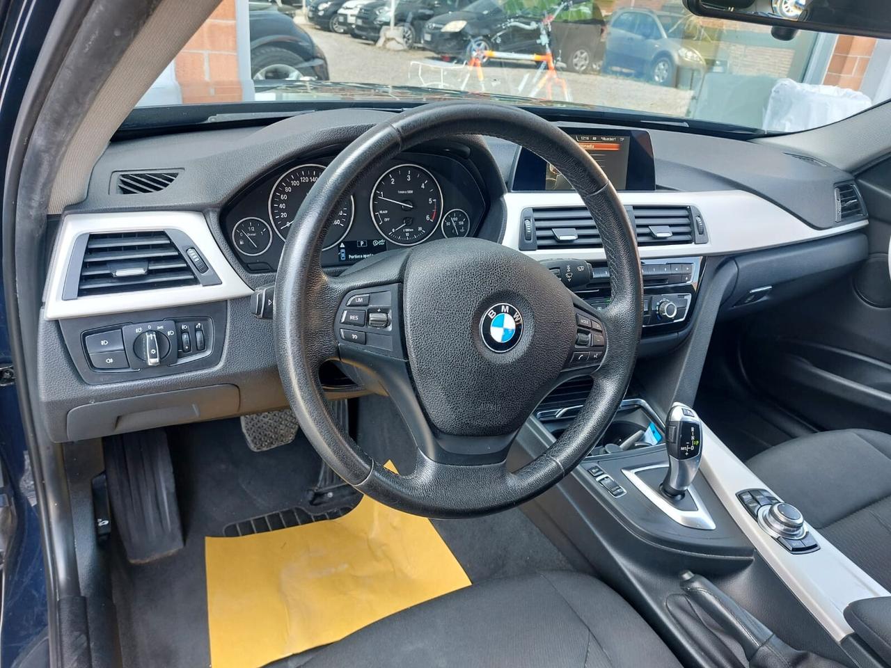 Bmw 318 318d Touring AUTOMATICOA BUSINESS TENUTA PERFETTAMENTE