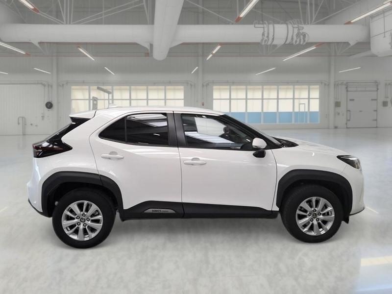 TOYOTA YARIS CROSS 1.5H 92 CV E-CVT BUSINESS SUV