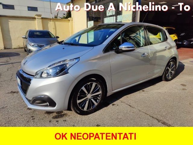 PEUGEOT 208 PureTech 82cv 5 porte Allure -NEOPATENTATI OK-