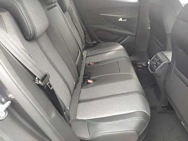 Peugeot 3008 PHEV 1.6 Plug-In Hybrid 180cv EAT8 ALLURE PACK KM0