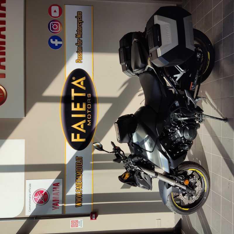 Honda CB 750 Hornet - 2024