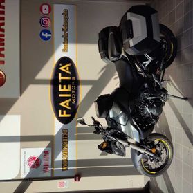 Honda CB 750 Hornet - 2024