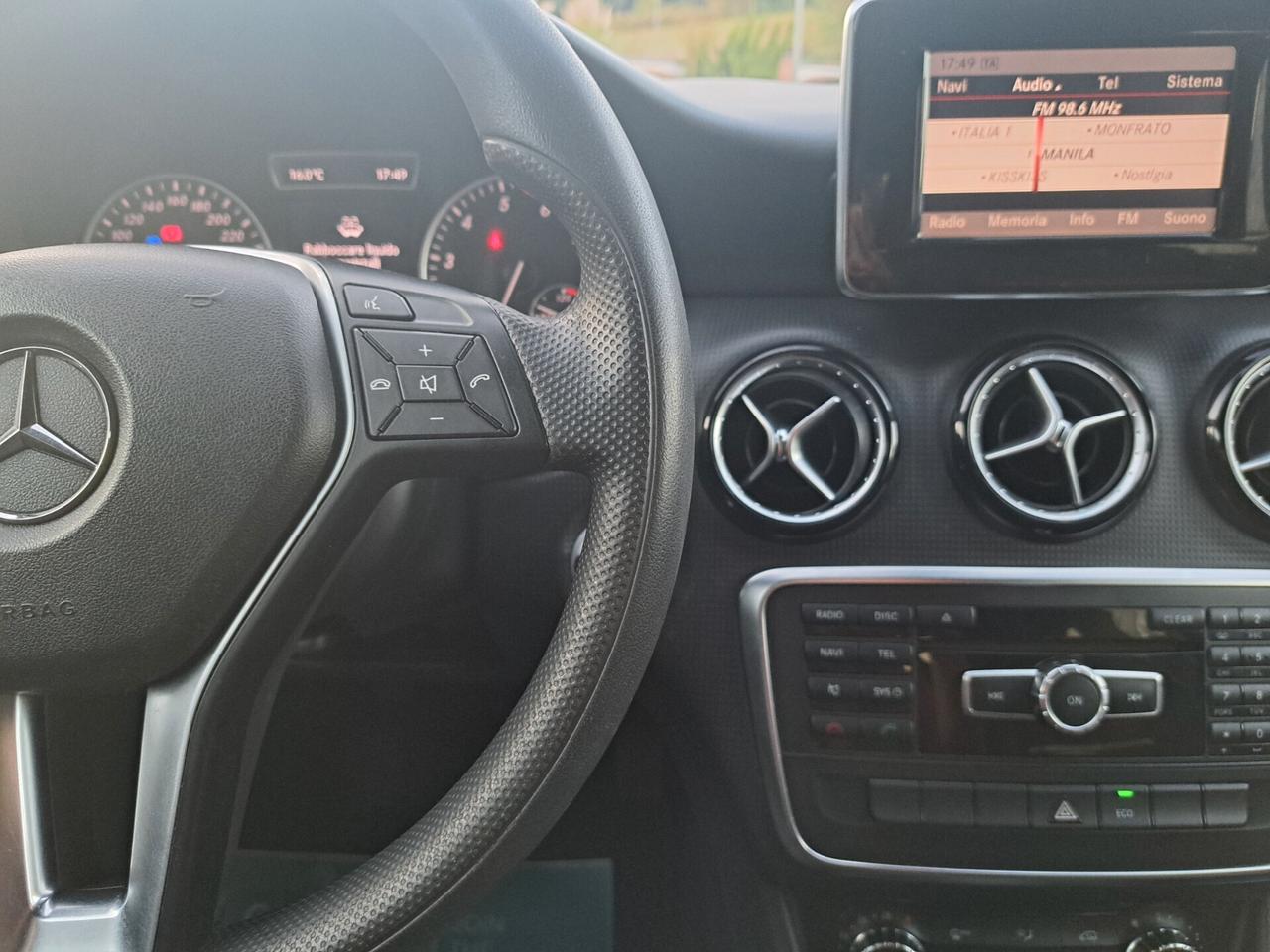Mercedes-benz Premium 1.6 BENZ ,122 CV/ EURO 6 / OK NEOPATENTATI