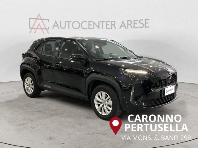 TOYOTA Yaris Cross 1.5 Hybrid 5p. E-CVT AWD-i Business