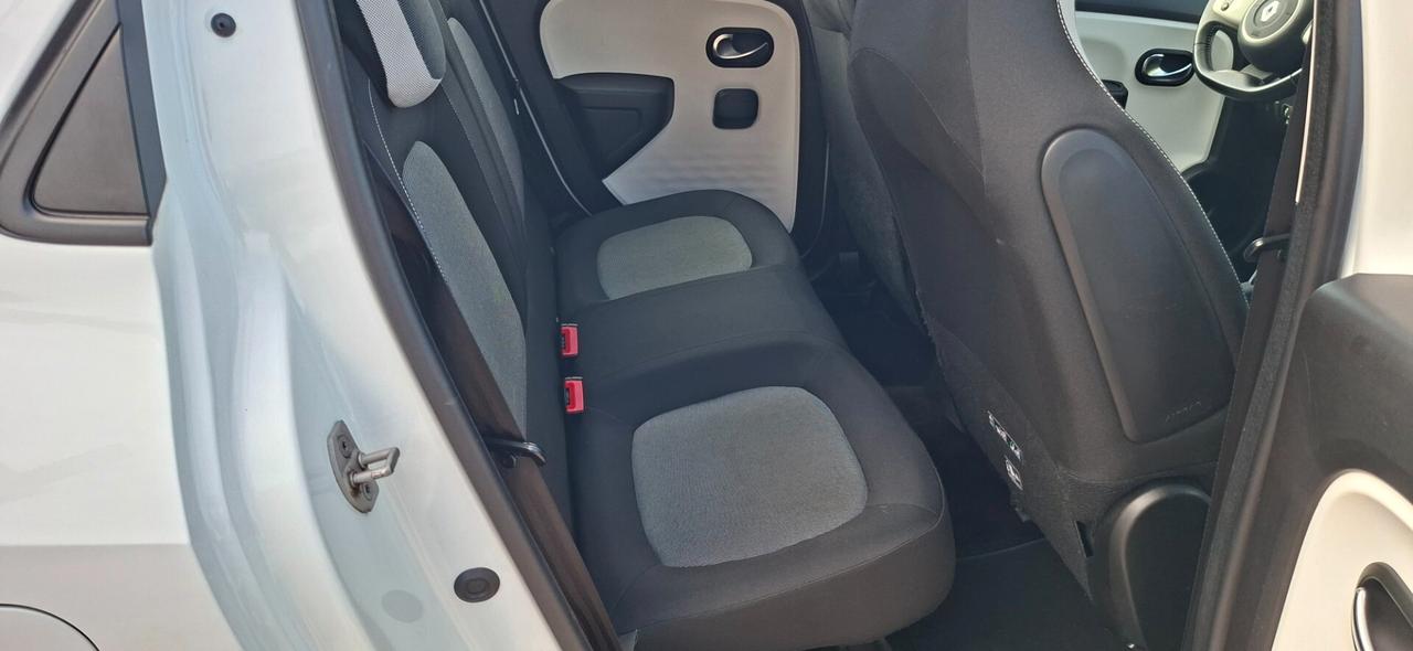 Renault Twingo SCe Life GARANZIA 12 MESI NO OBBLIGO FINANZIAMENTO.