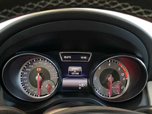 Mercedes-Benz GLA 220 220 d Automatic 4Matic Sport