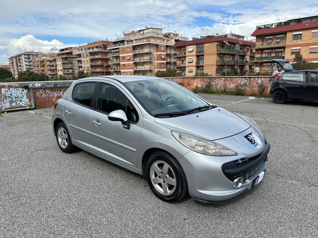 Peugeot 207 1.4 VTi 5p X Line