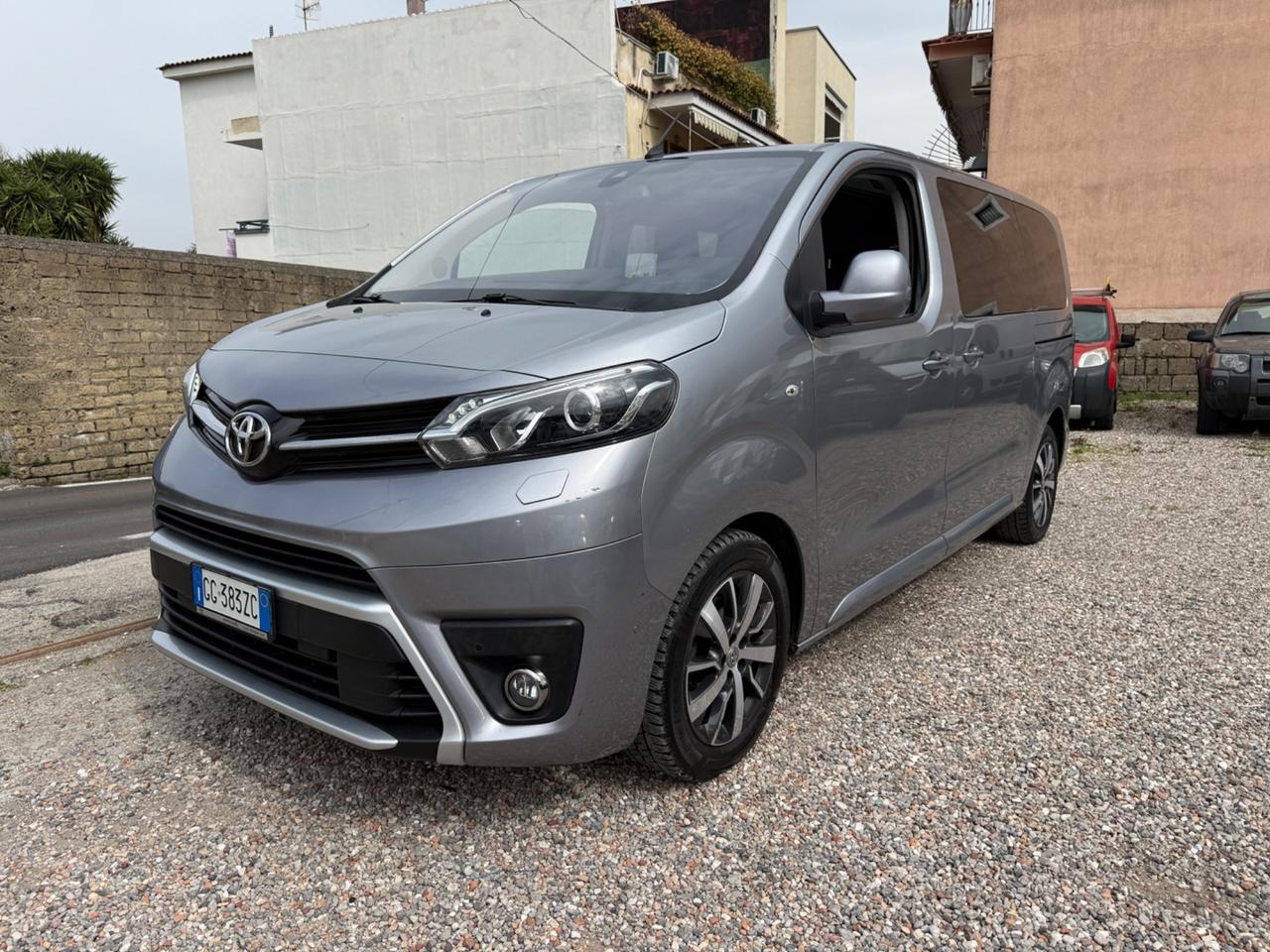 Toyota Proace Verso 2.0D 180 CV L2 D Luxury