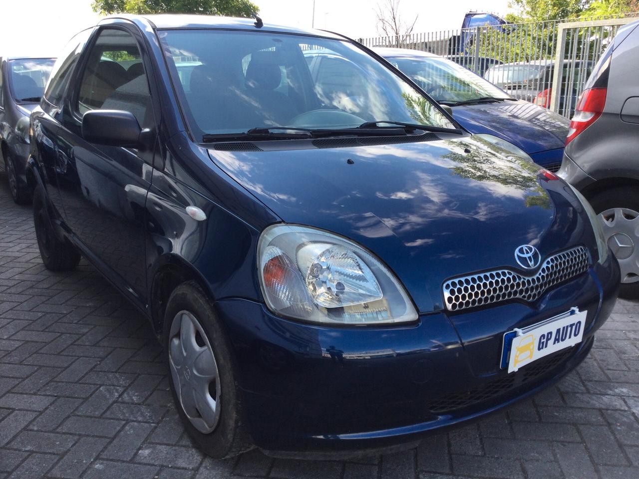 Toyota Yaris 1.0i 16V cat 3 porte Sol