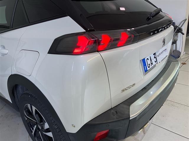 PEUGEOT 2008 1.2 PureTech 130cv GT Line S&S