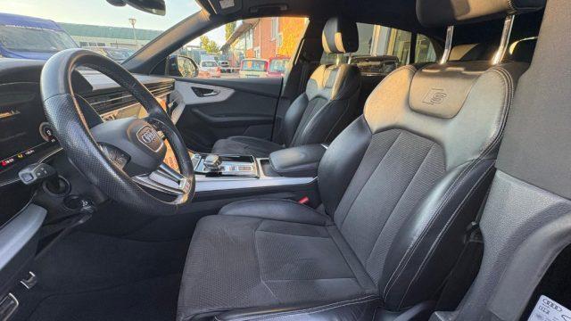 AUDI Q8 50 TDI 286 CV quattro tip Sport TETTO PANORAMA