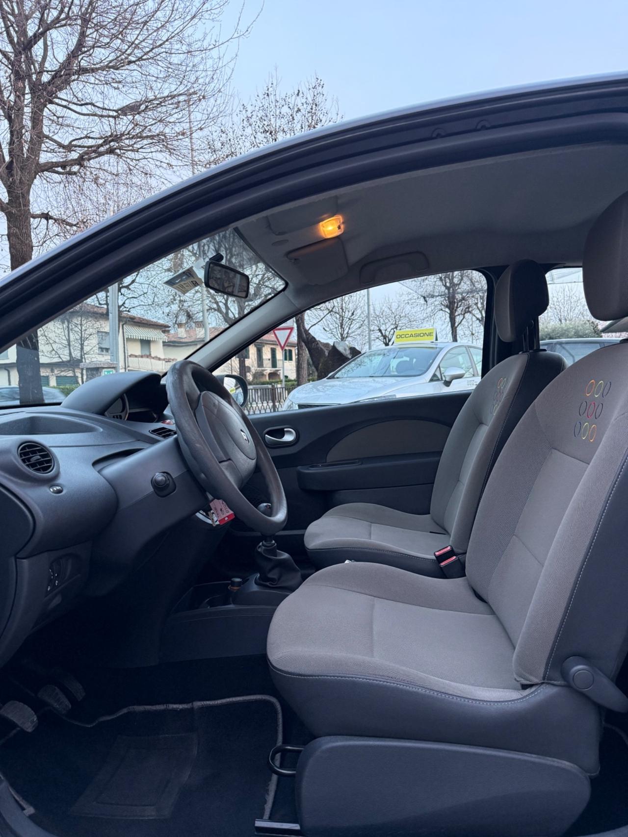 Renault Twingo 1.2 16V LEV Miss Sixty