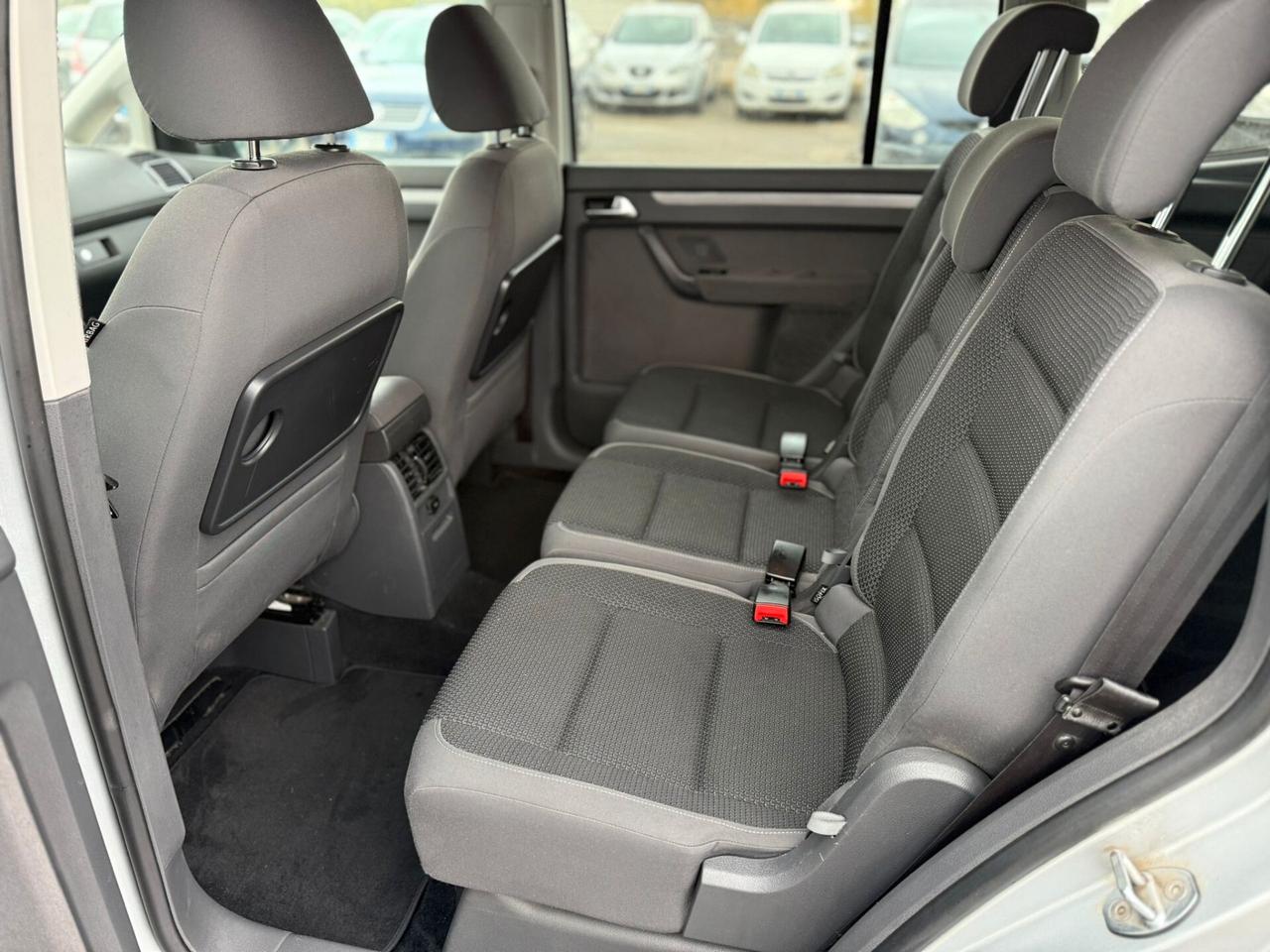 VW TOURAN 1.4 ECOFUEL 2012 12 MESI DI GARANZIA