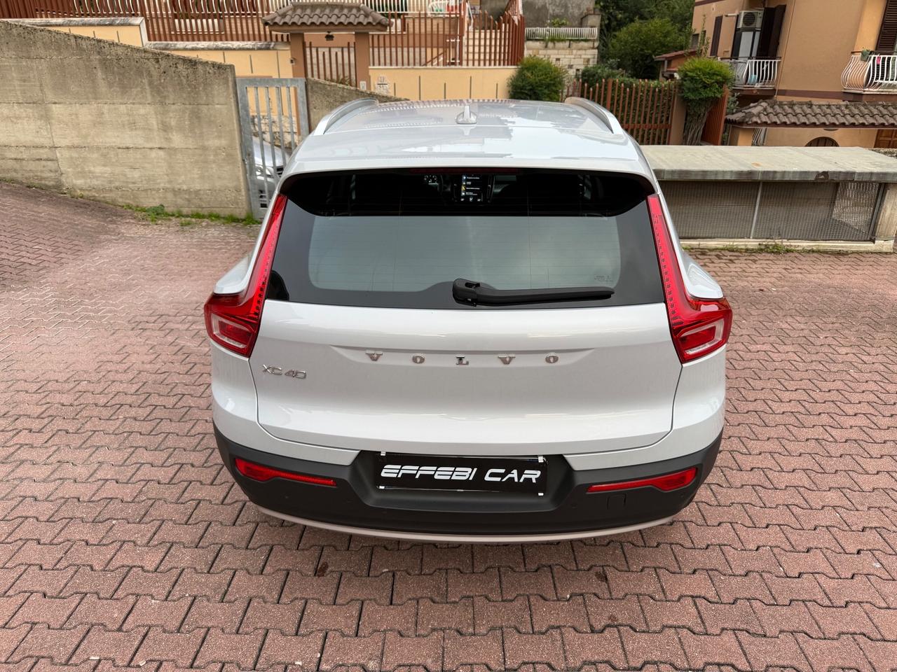 Volvo XC40 T2 Geartronic Momentum