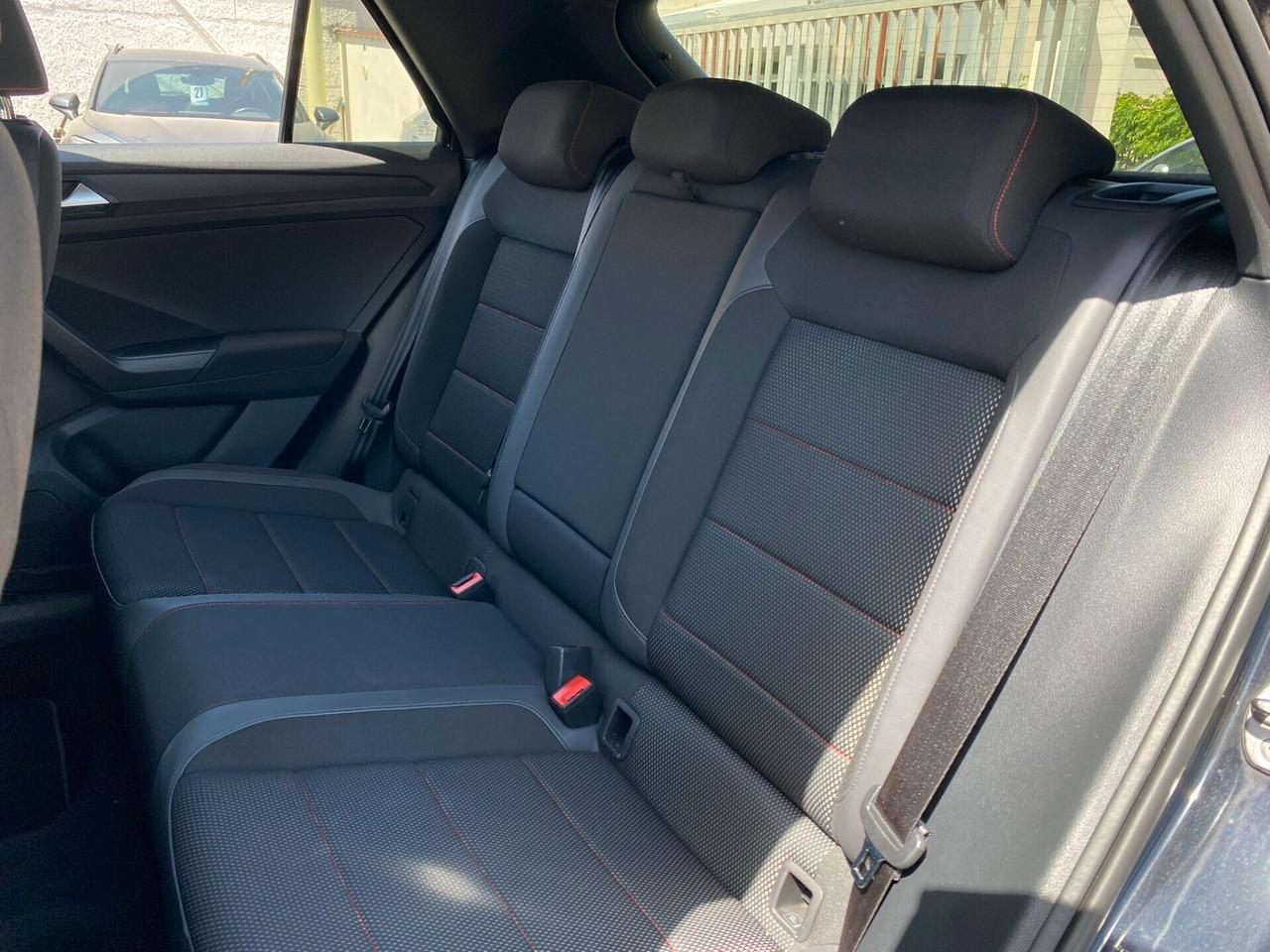 Volkswagen T-Roc R-Line 2.0 TDI 150CV DSG