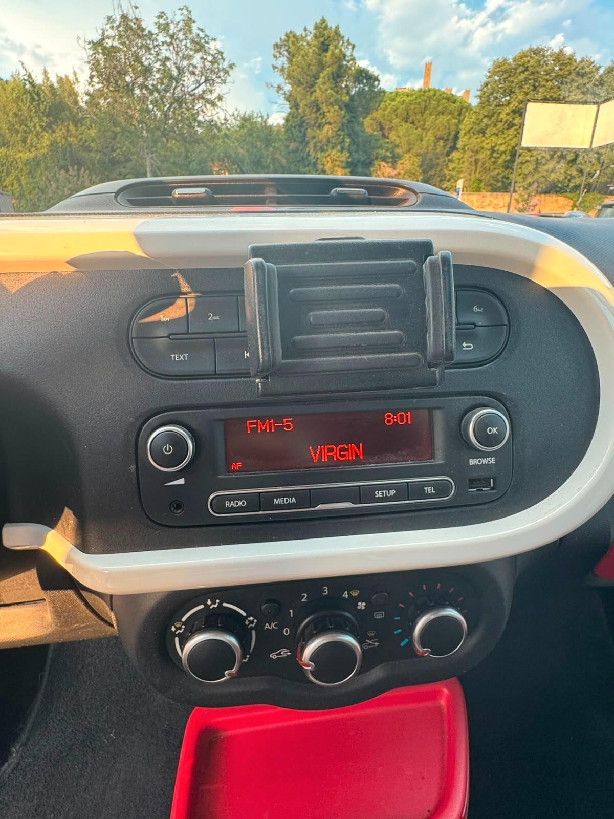 Renault Twingo 1.0 SCe Live