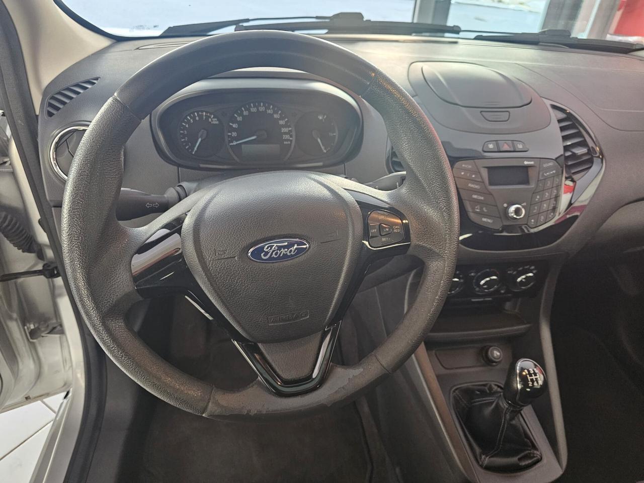Ford Ka Ka+ 1.2 8V 69CV Titanium