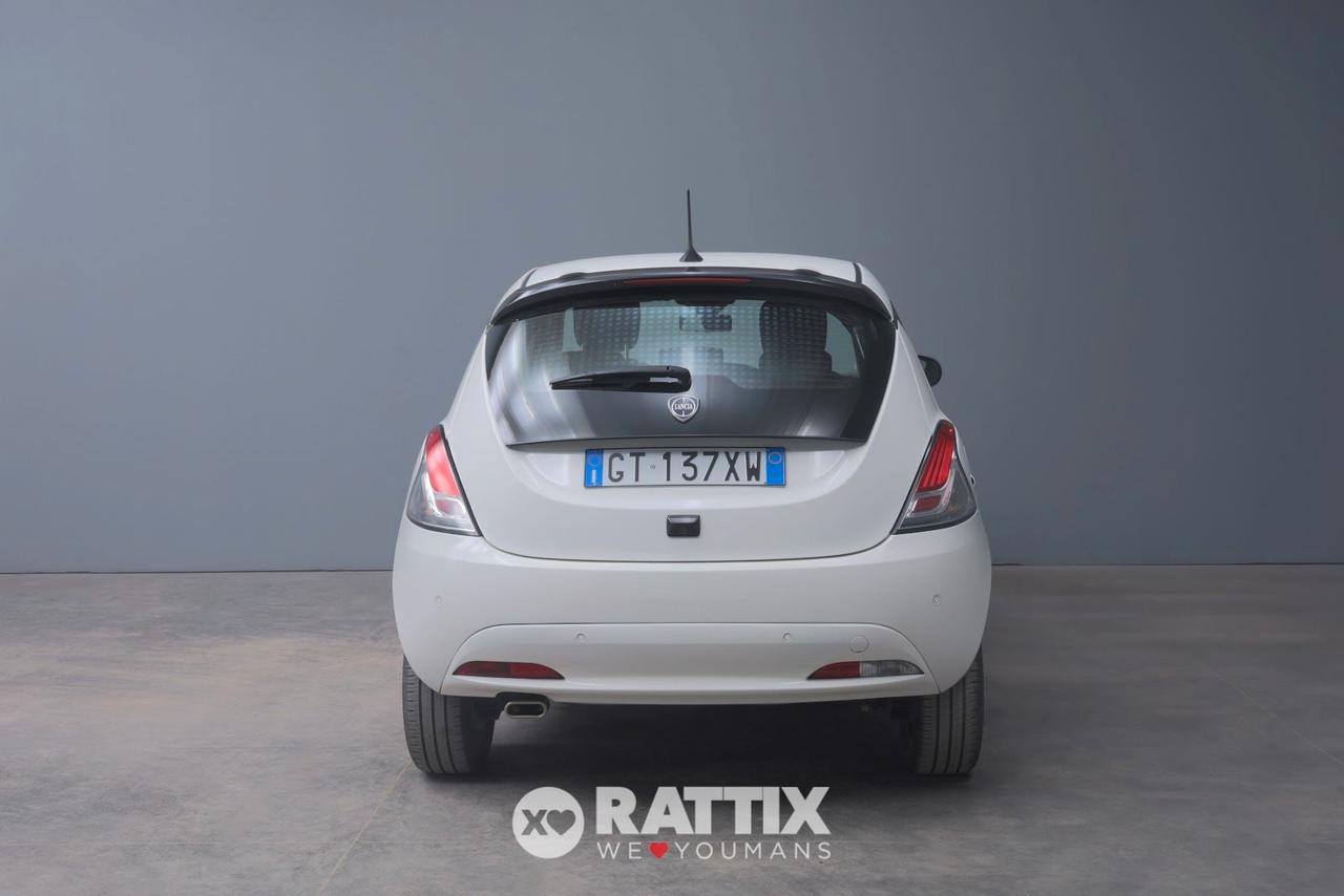 Lancia Ypsilon 1.0 Firefly Hybrid 70CV Platino