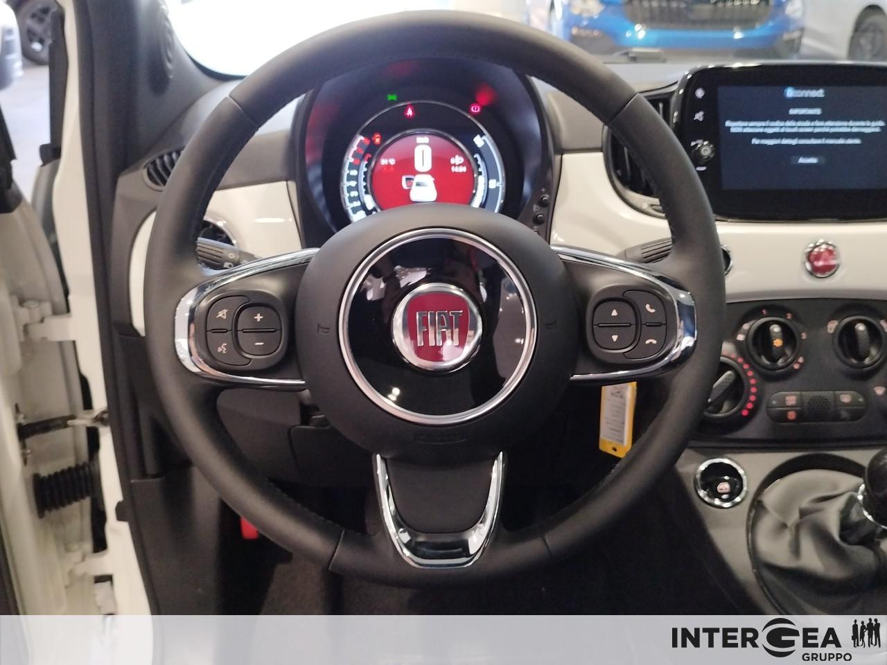 FIAT 500 1.0 hybrid Dolcevita 70cv - cerchio da 16"