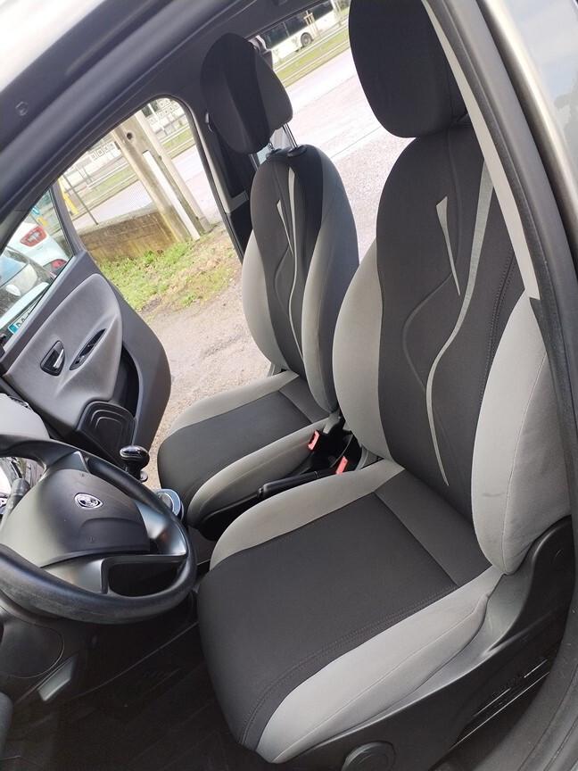 Lancia Ypsilon 1.2 69 CV 5p Silver 117000km euro 6 8/2015