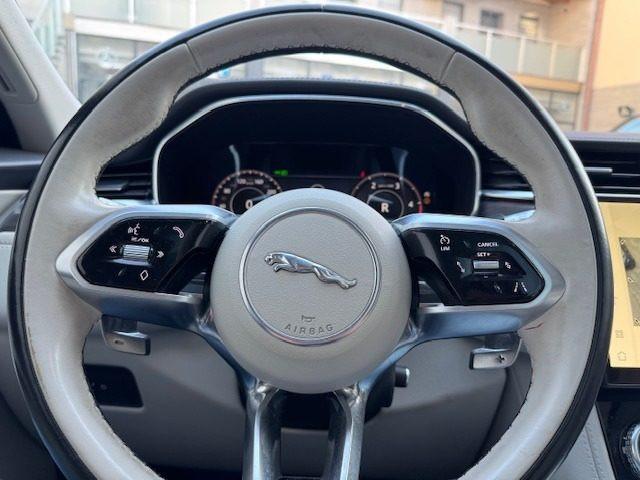 JAGUAR F-Pace 2.0 D 163 CV AWD aut. R-Dynamic SE