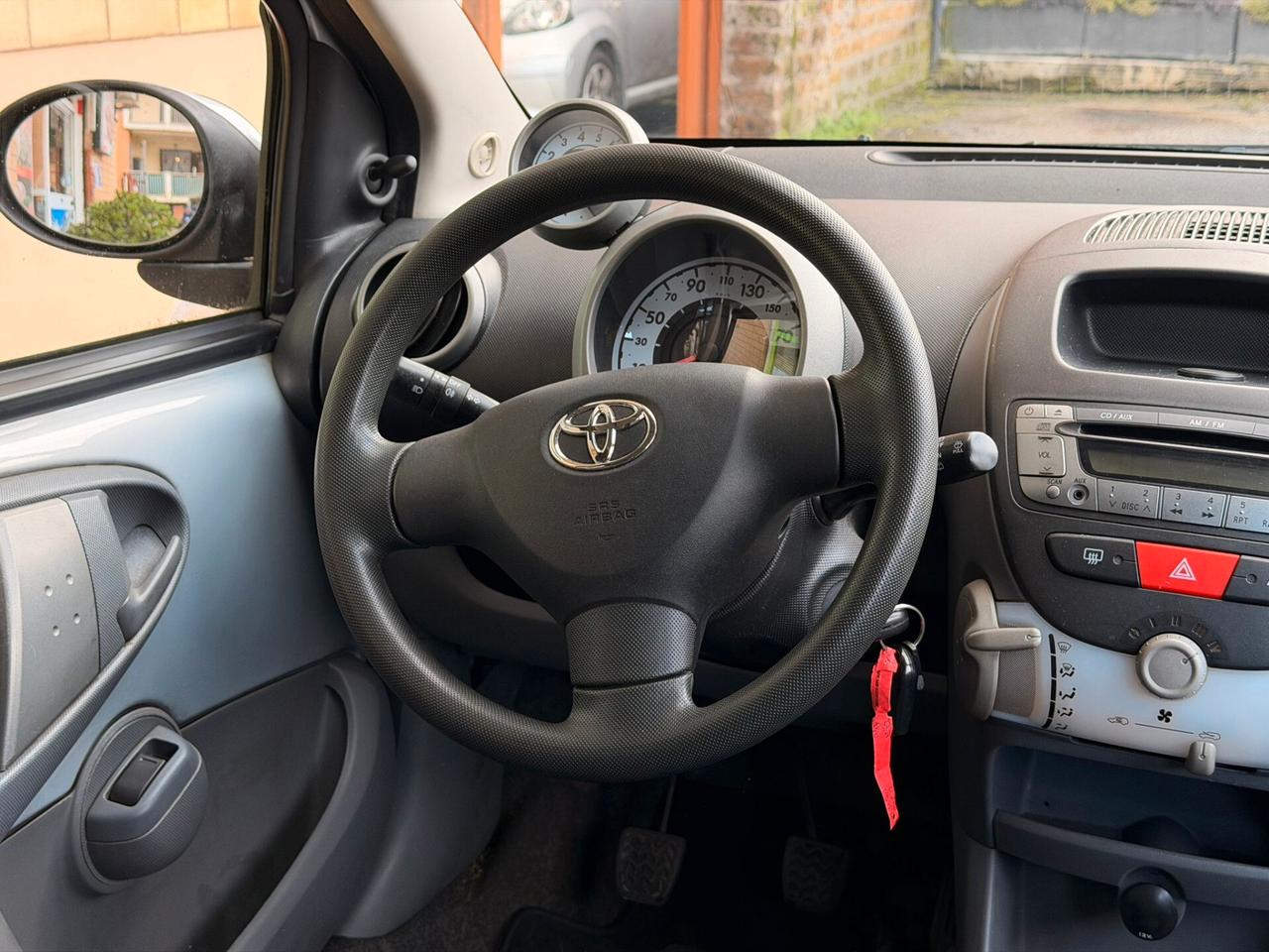 Toyota Aygo 1.0 12V VVT-i 5 porte Sol