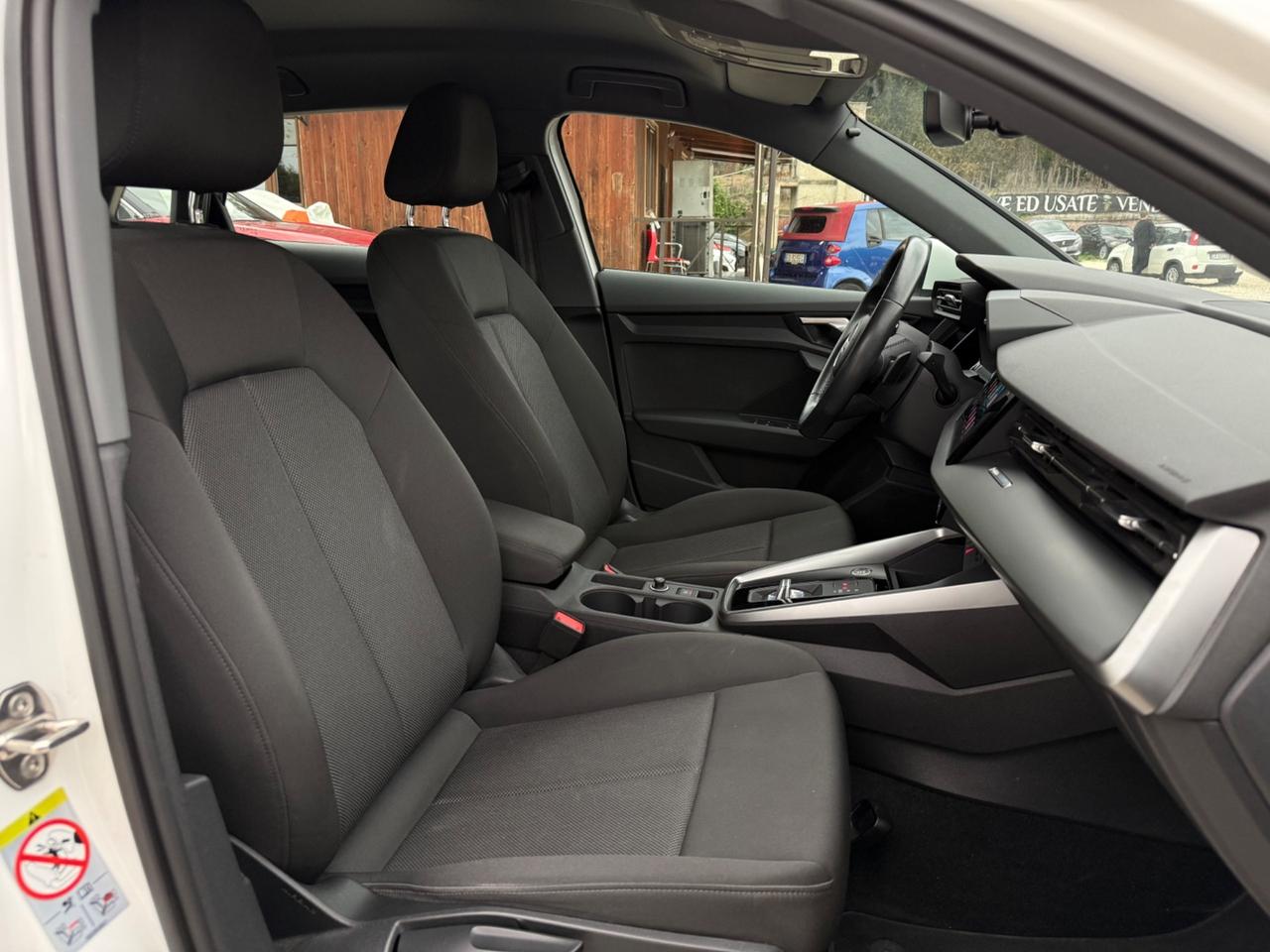 Audi A3 SPB 30 g-tron S tronic line edition