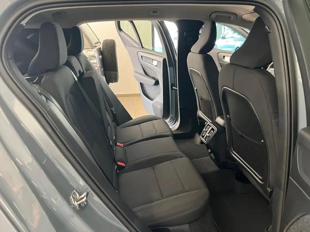 VOLVO XC40 1.5 T3 Momentum Pro Auto KM 62.000