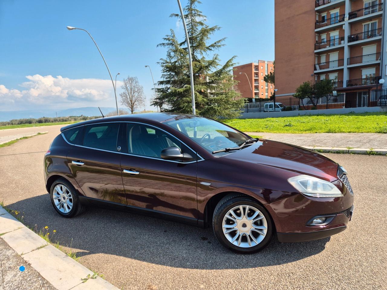 Lancia Delta ecochic 1.4 T-Jet 120 CV gpl anno 2013