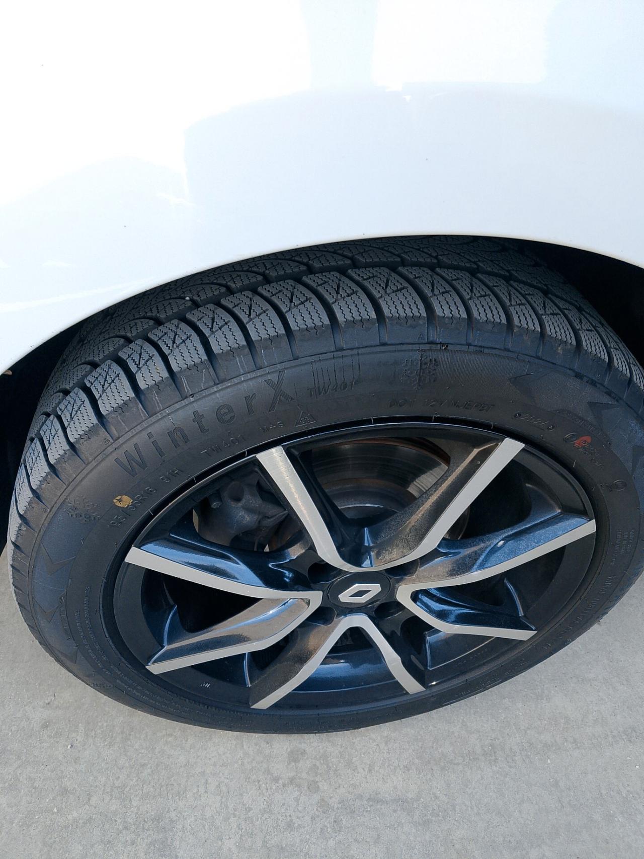 Renault Clio dCi 8V 90 CV 5 porte Duel2