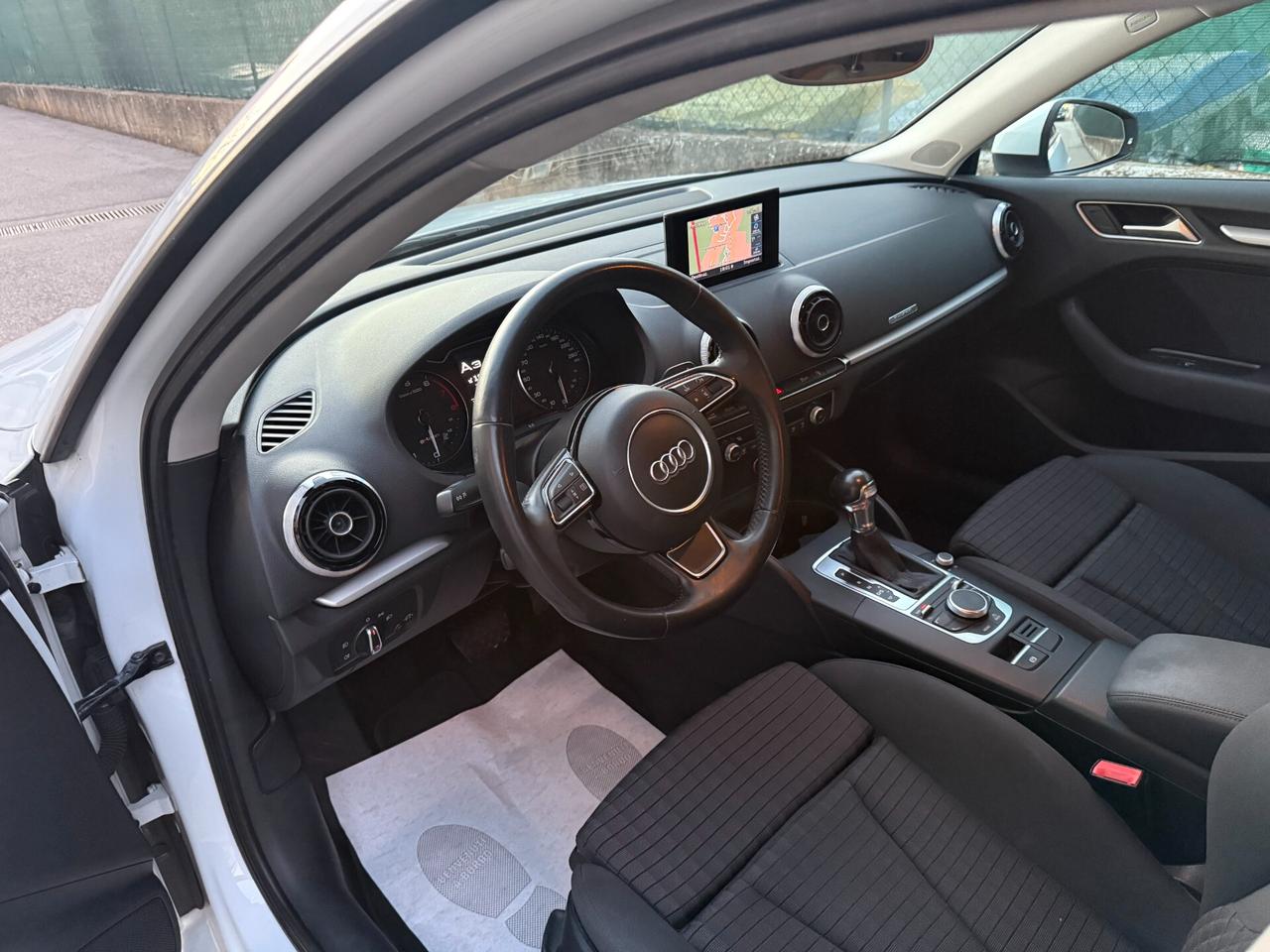 Audi A3 SPB 1.4 TFSI S tronic g-tron Ambition